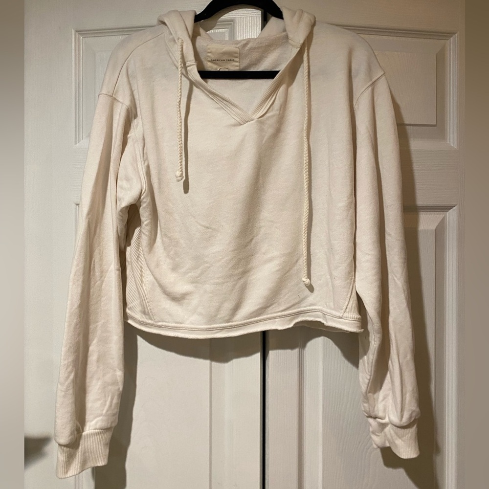 American Eagle cropped sweatshirt